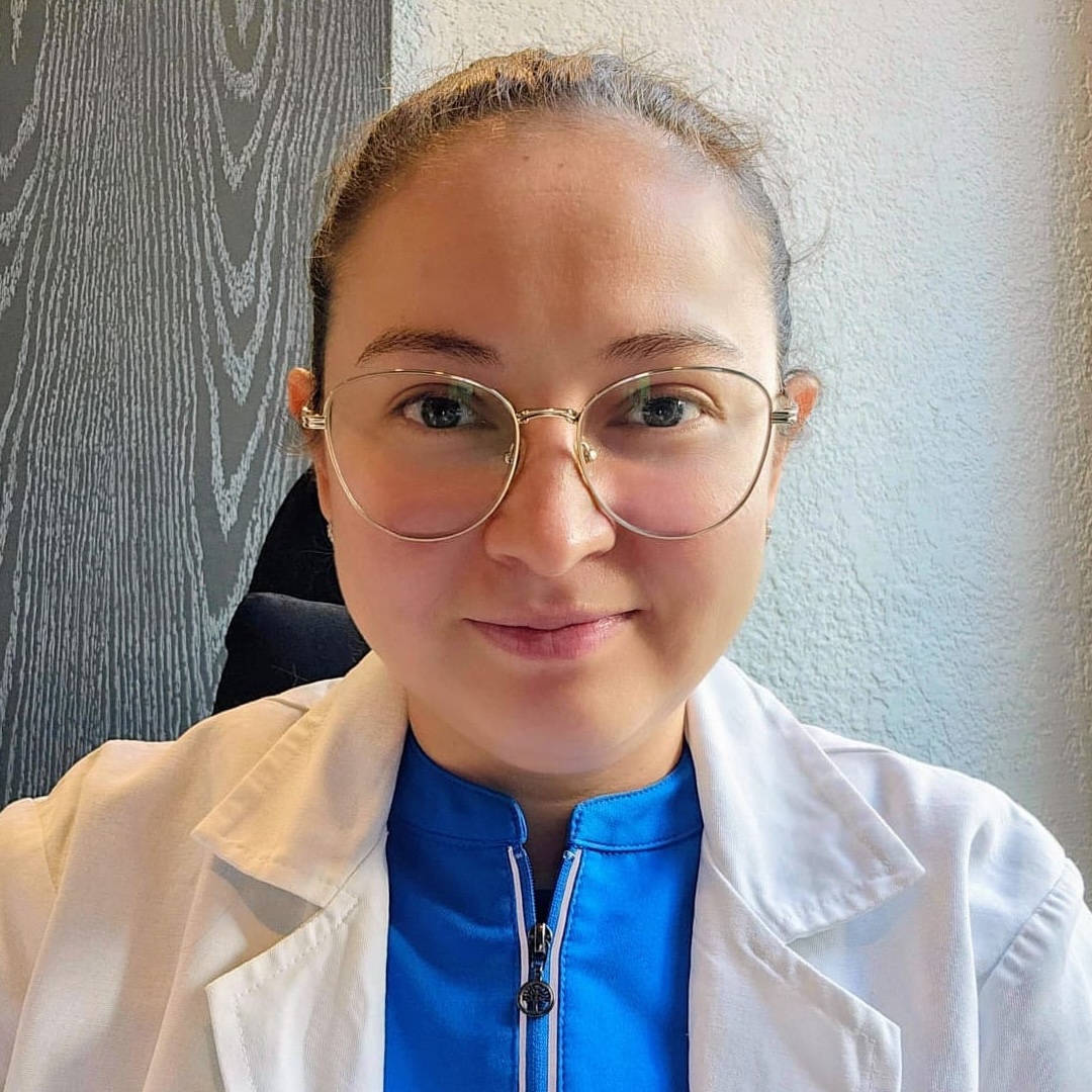 Dra. Cynthia Aliñado